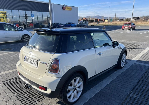 MINI Cooper S cena 29999 przebieg: 175900, rok produkcji 2009 z Dzierżoniów małe 67